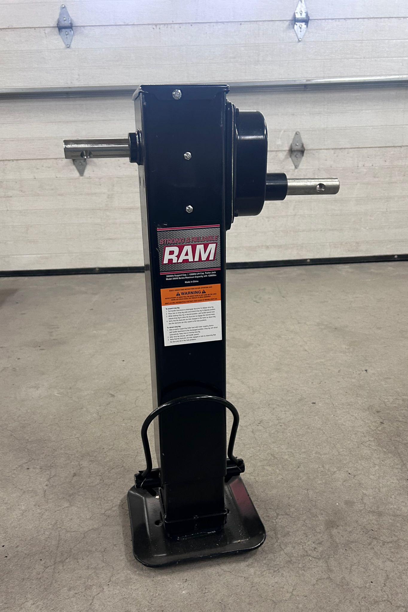 Ram 20,000lbs Capacity Drop Leg Jack, Side Wind,